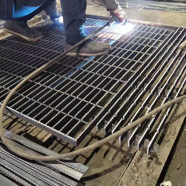 地下车库格栅盖板